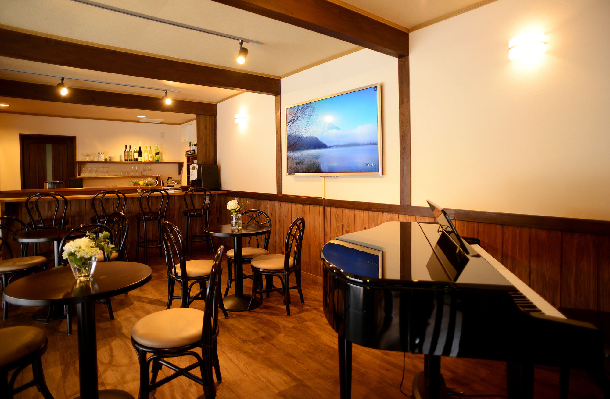 Kawaguchiko Country Cottage Ban Fujikawaguchiko Exteriör bild