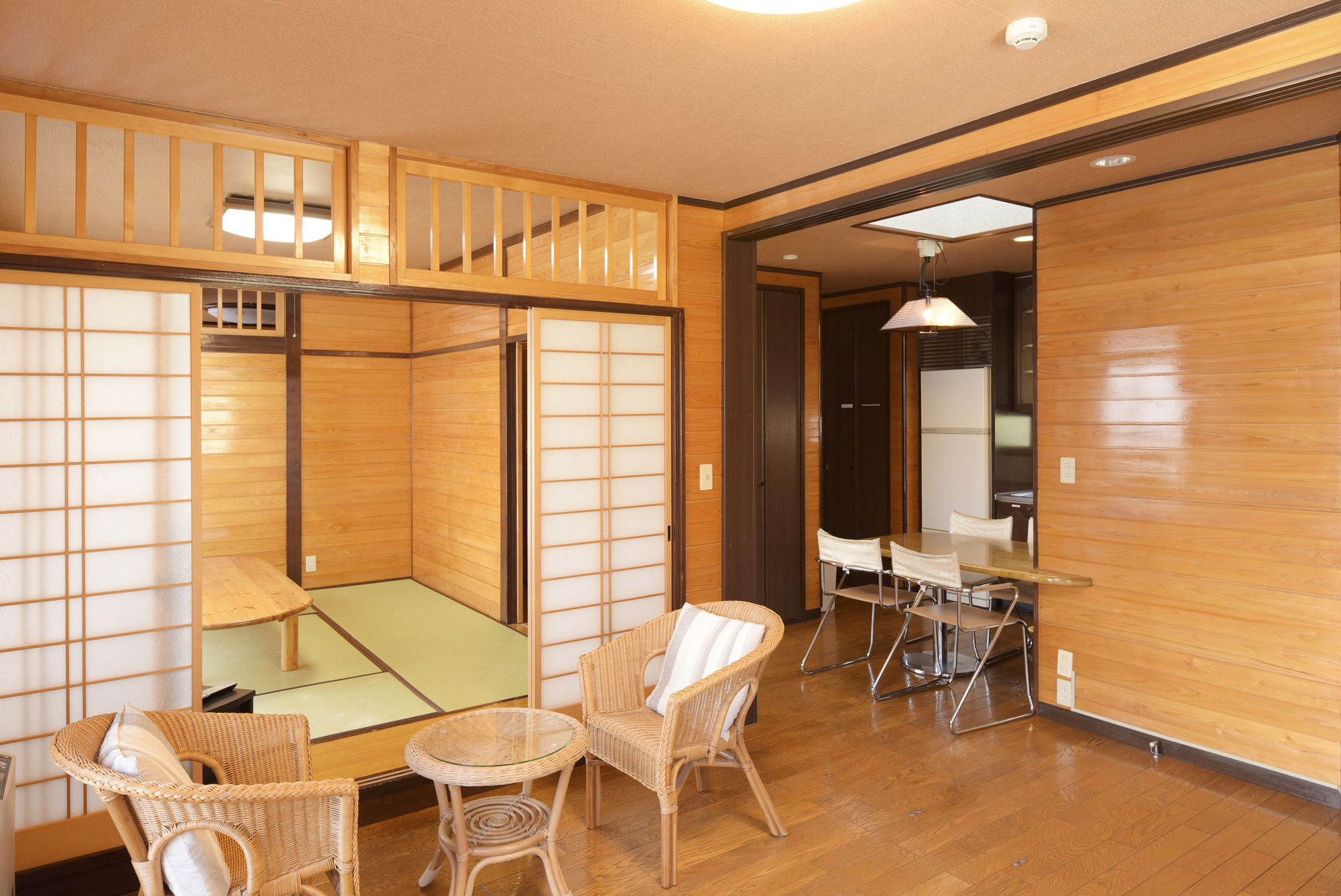 Kawaguchiko Country Cottage Ban Fujikawaguchiko Exteriör bild